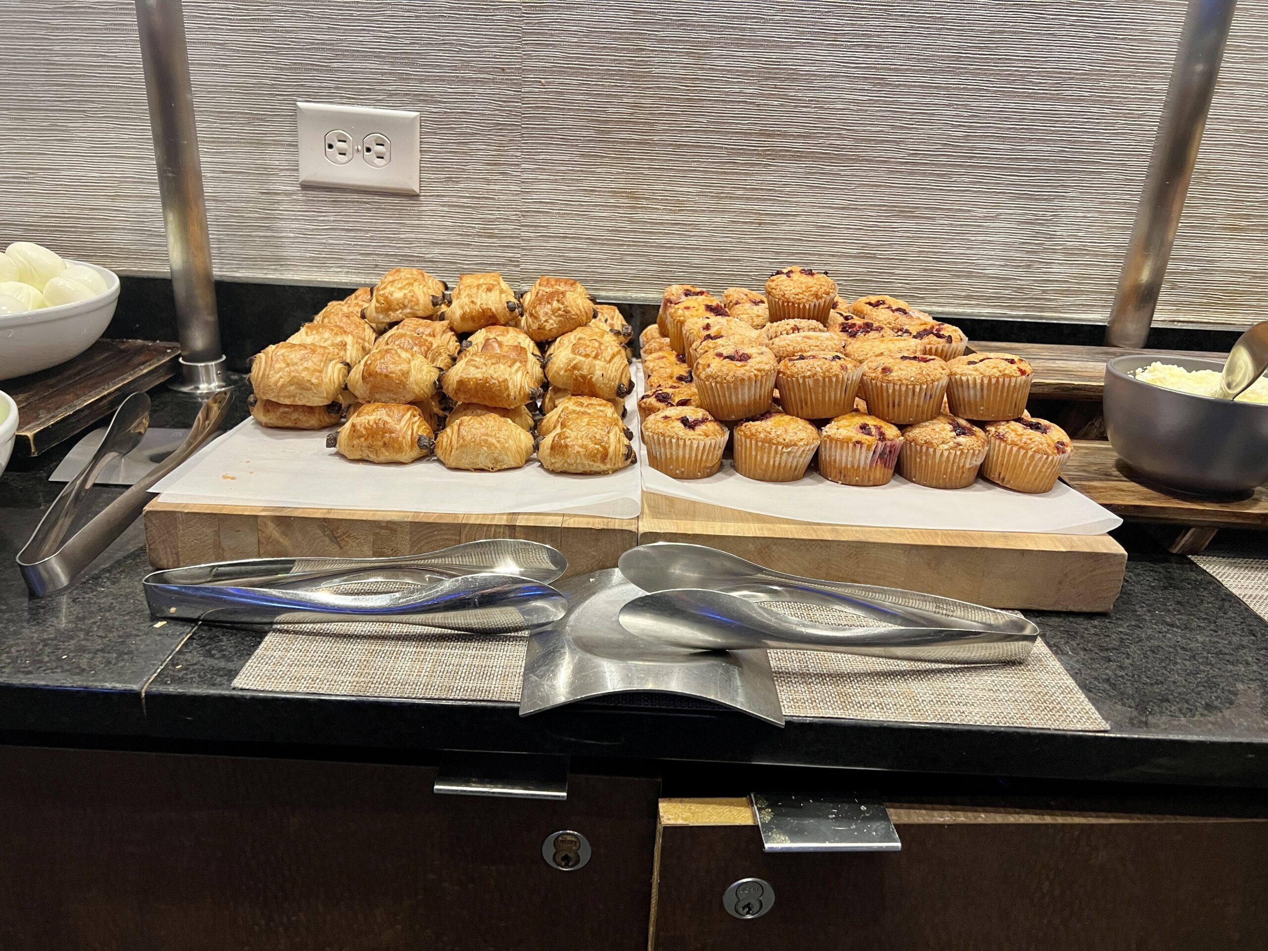 Delta Sky Club ATL A17 Pain au Chocolat and Muffins