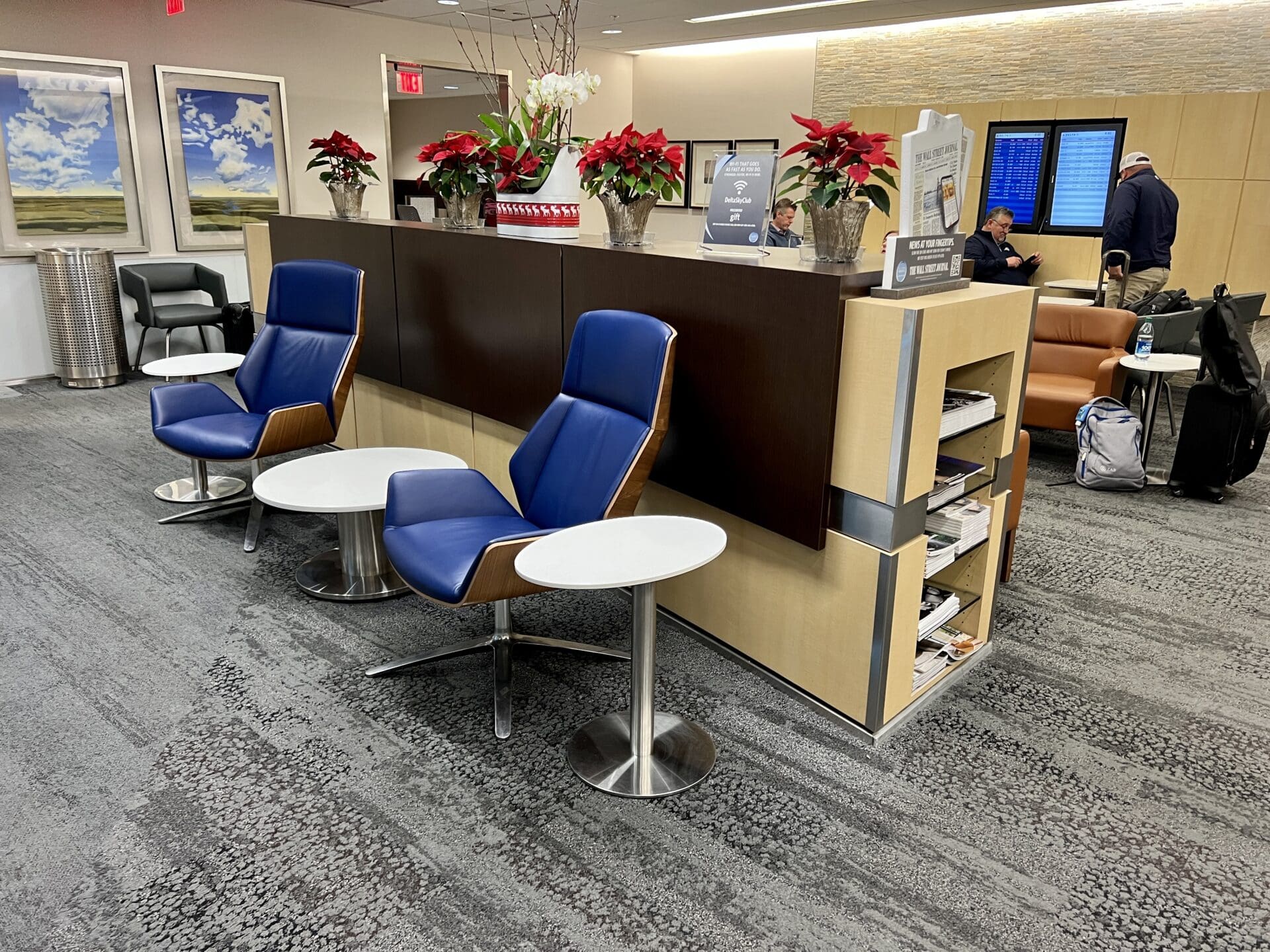 Lounge Review Delta Sky Club® (RDU Gate C3) The Bulkhead Seat