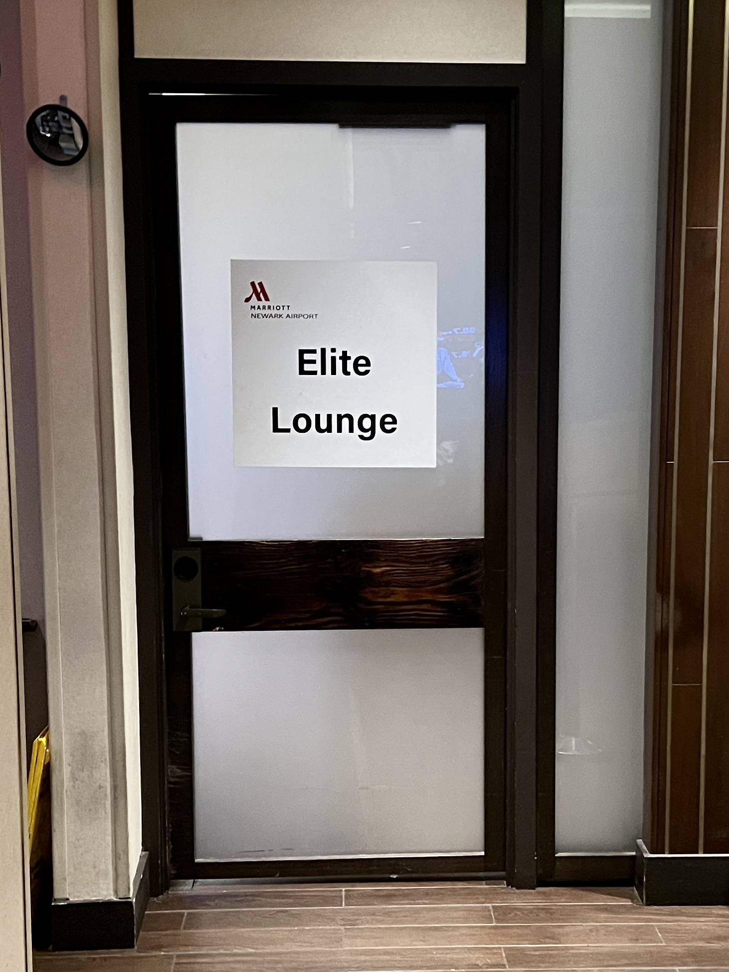 Marriott EWR Elite Lounge