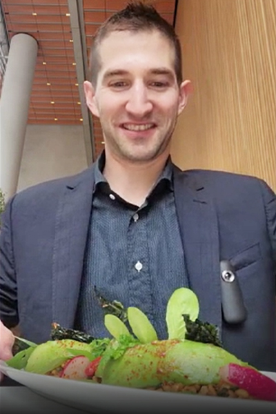 Eric-Finkelstein-eating-avocado-salad_tcm25-731322