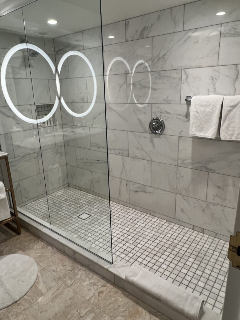 Bellagio Shower