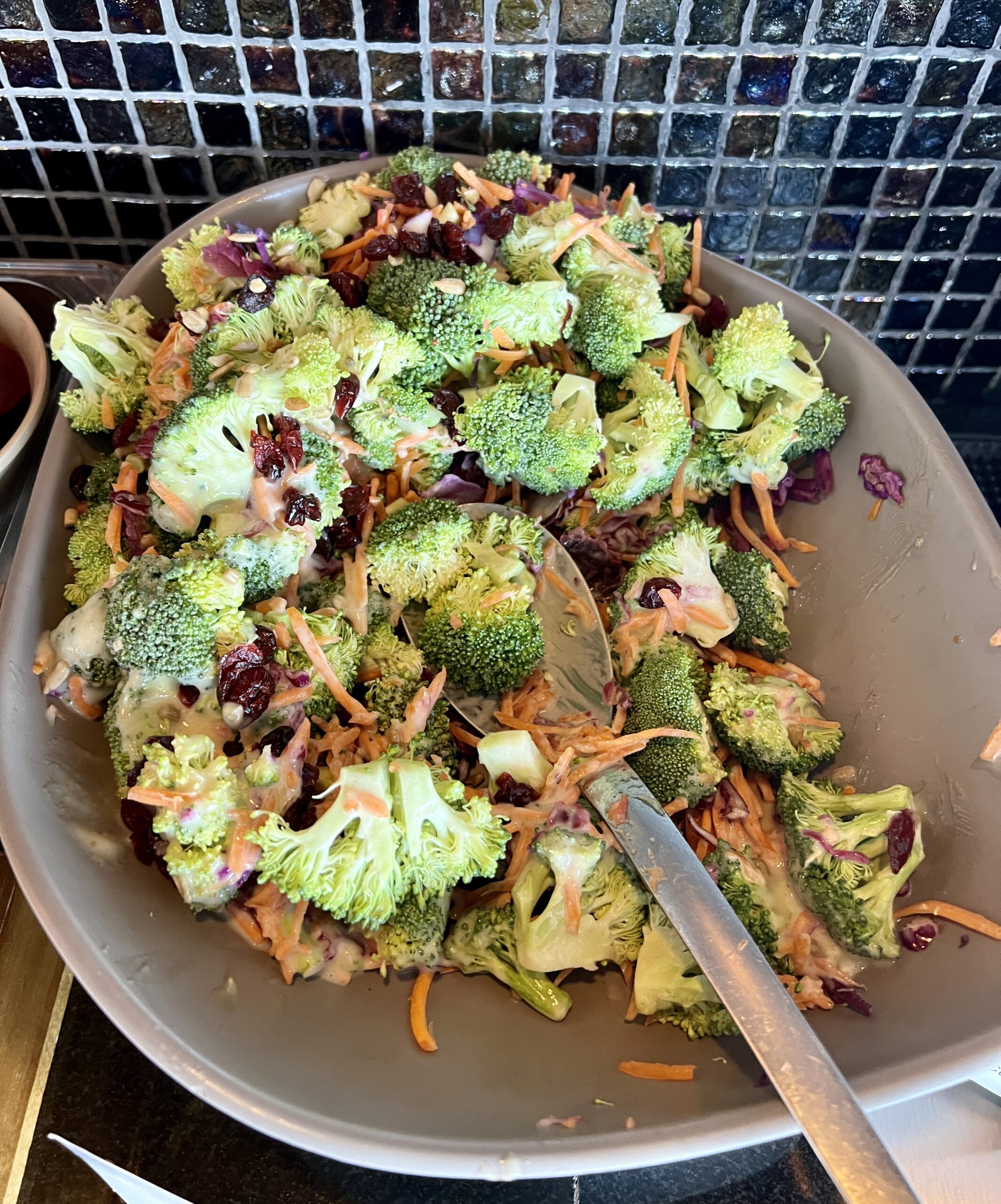 United Club LAS Broccoli Salad