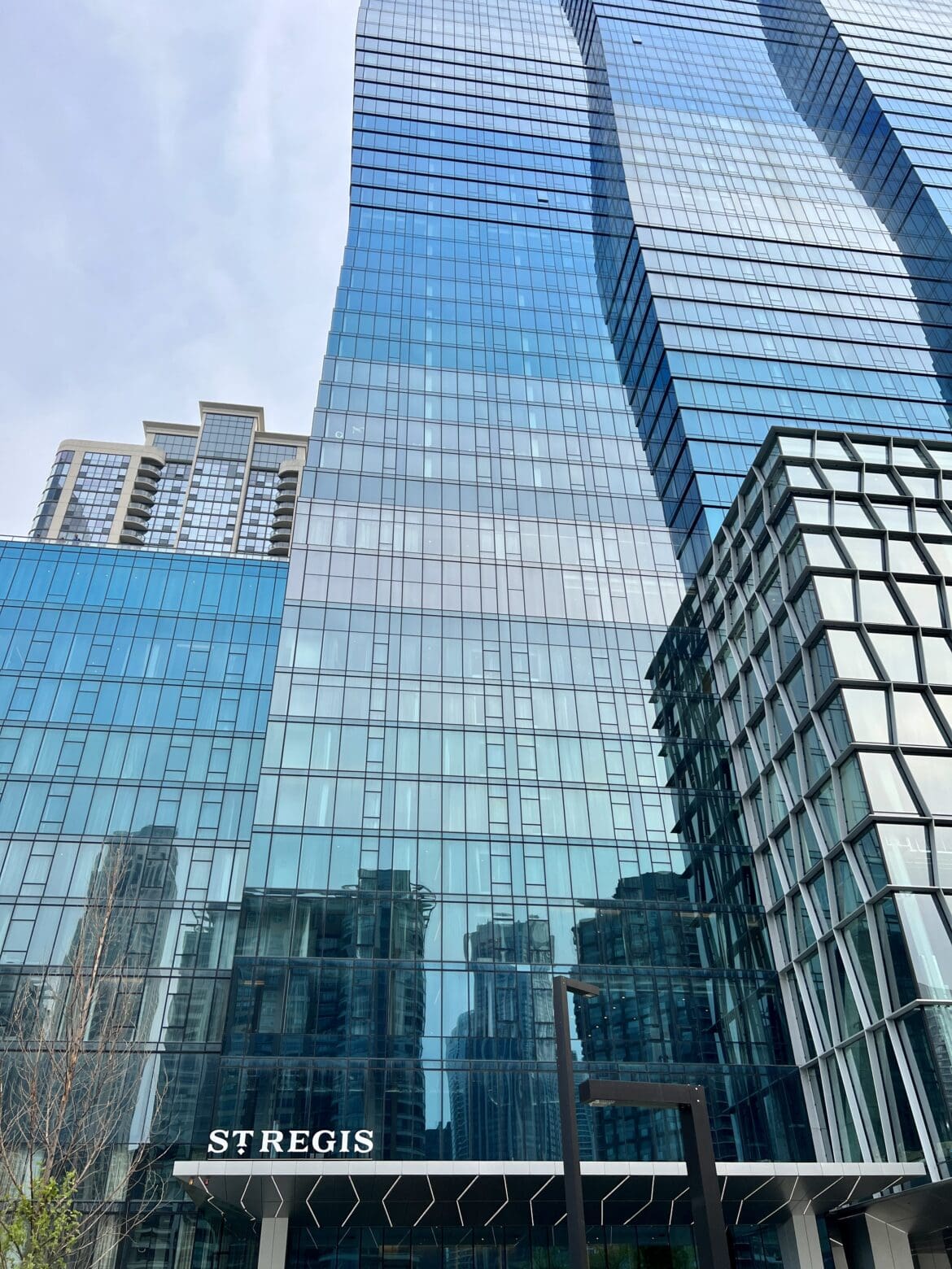St. Regis Chicago Exterior