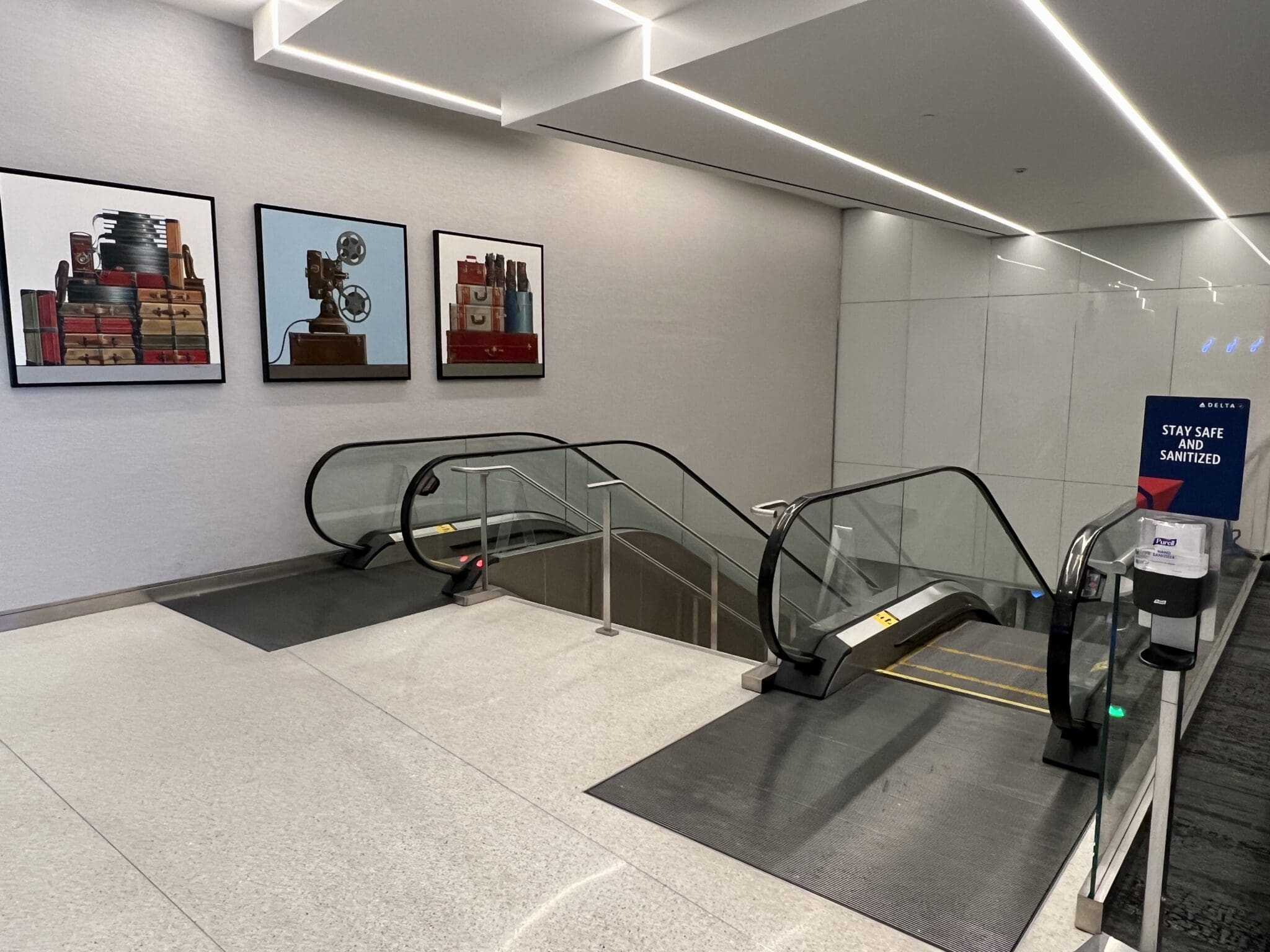 Lounge Review Delta Sky Club® (SLC Concourse A, Level 2) The