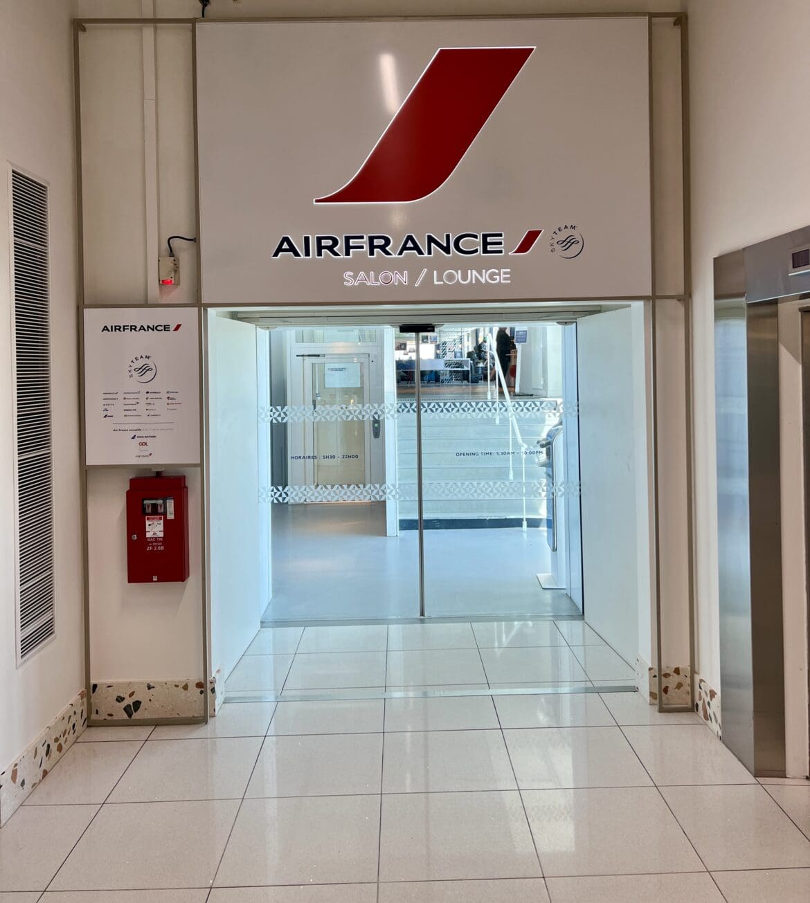 Air France Lounge CDG 2G