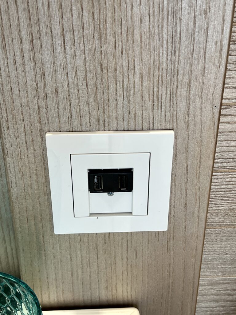 7Pines Suite Outlets