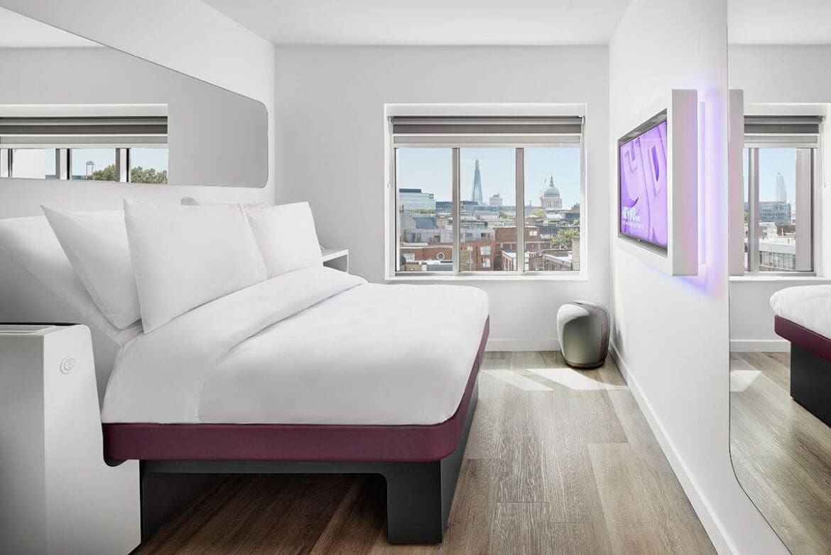YOTEL Room 2