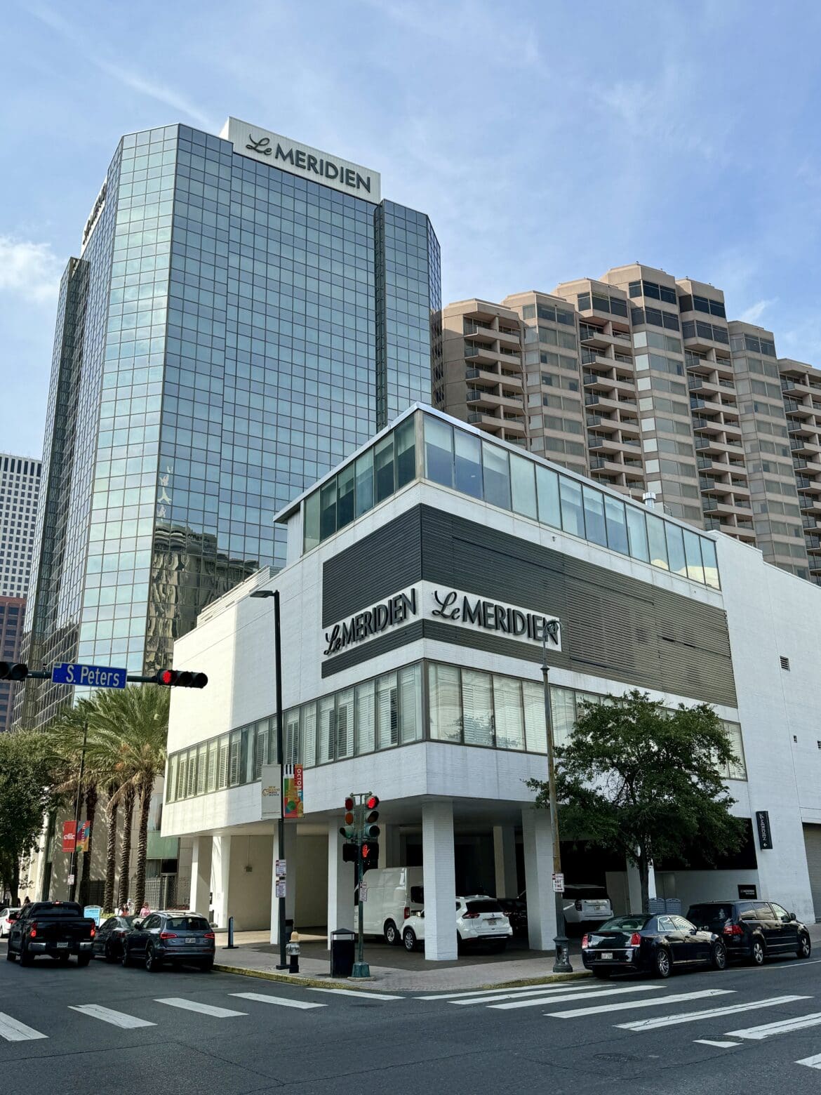Le Meridien NOLA Outside