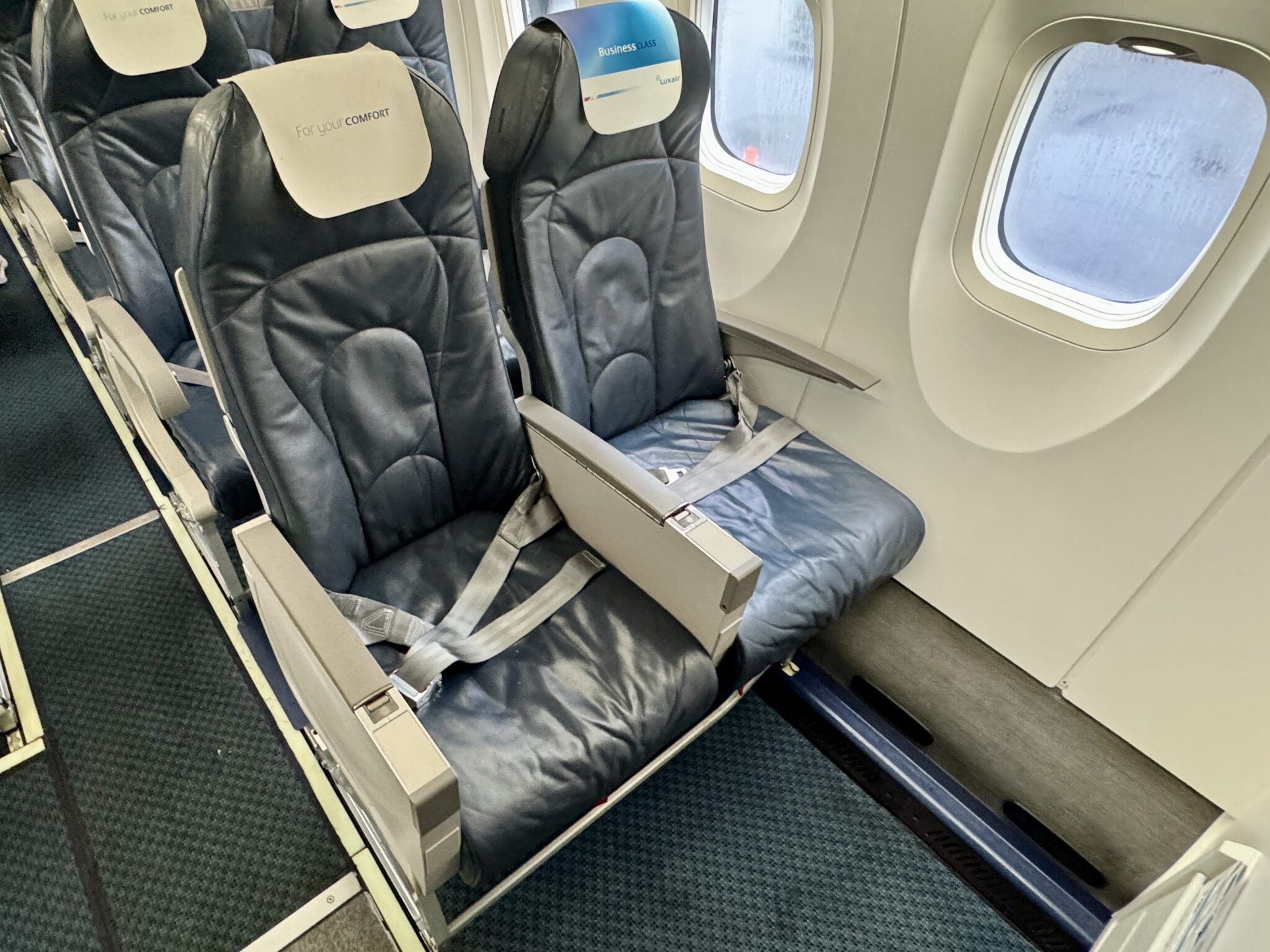 Flight Review: Luxair De Havilland Q400 Business Class - LUX-BUD - The ...