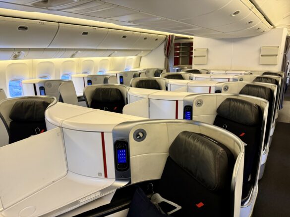 Flight Review: Air France 777-200ER Business Class - CDG-ATL - The ...