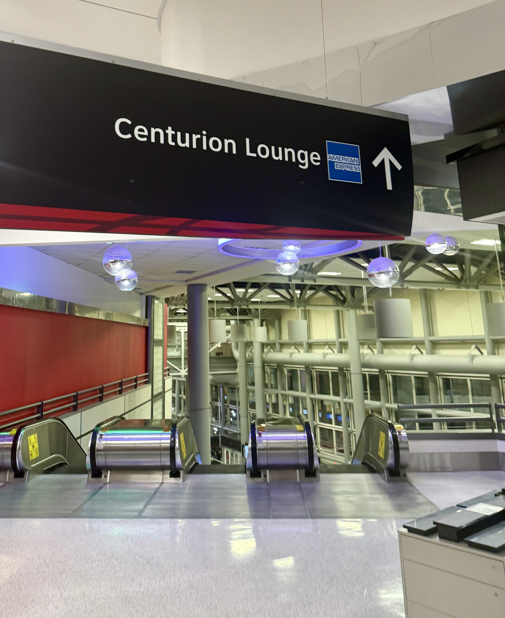Amex Centurion Lounge IAH 5