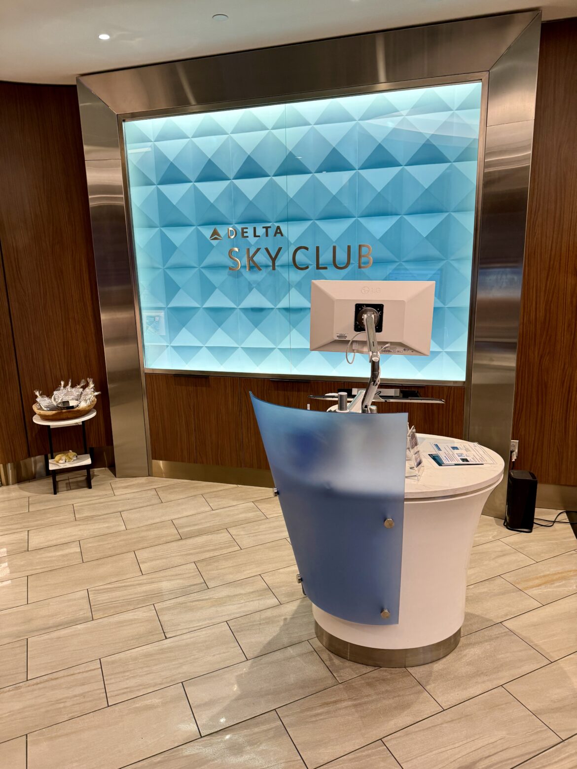 Delta Sky Club BNA 1 Delta Sky Club BNA 1