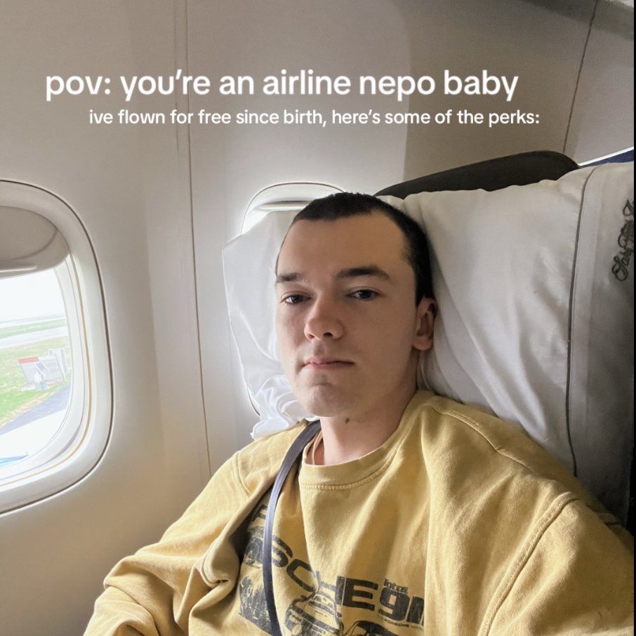 "Nepo Baby" Brags About His Unlimited Flight Perks on United Airlines - The Bulkhead Seat