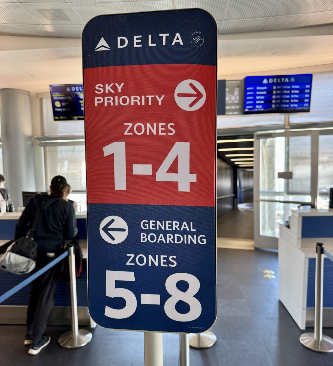 how long before a flight do you board delta