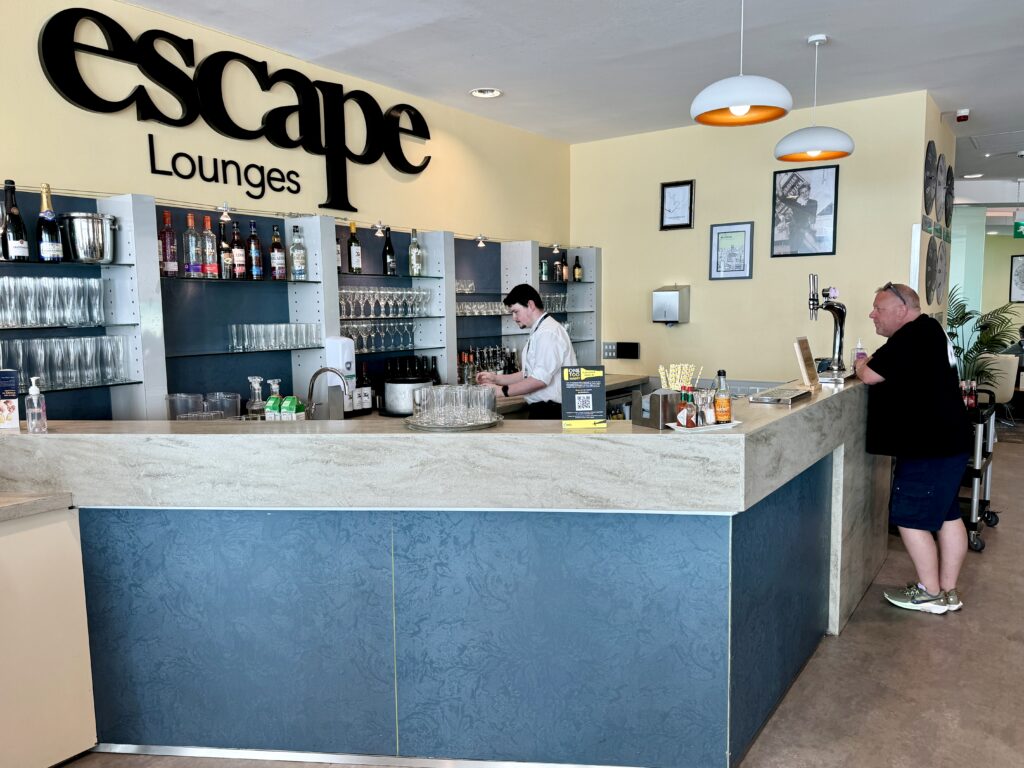 The Escape Lounge MAN 5