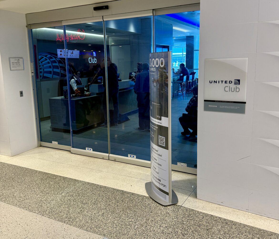 United Club DFW 1