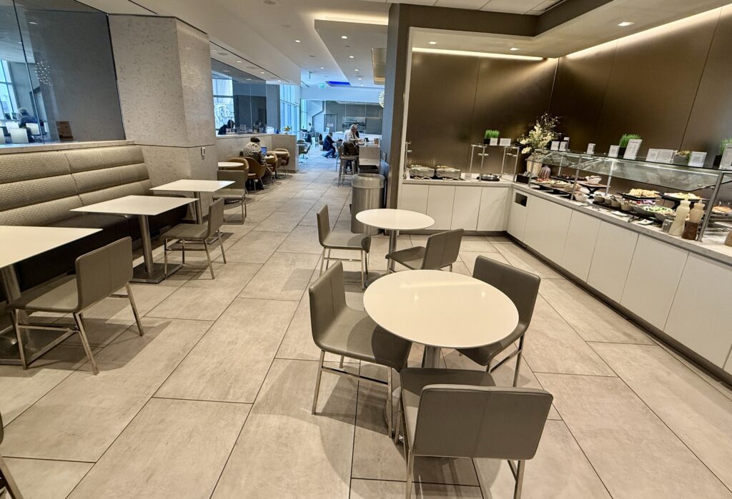 United Club DFW 19