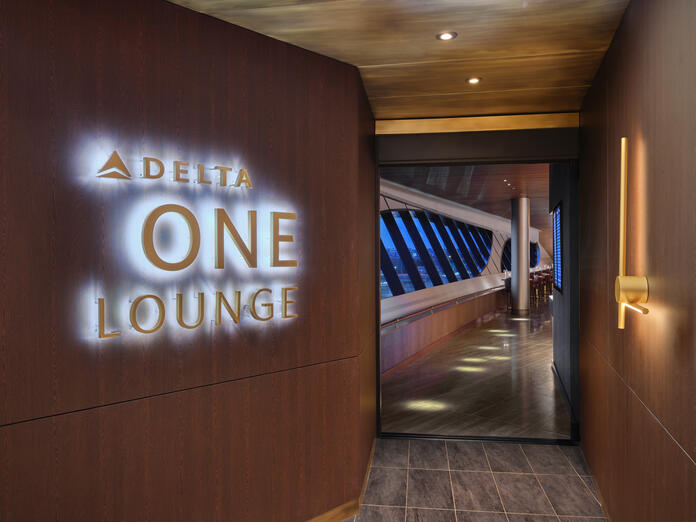 Delta One Lounge 2