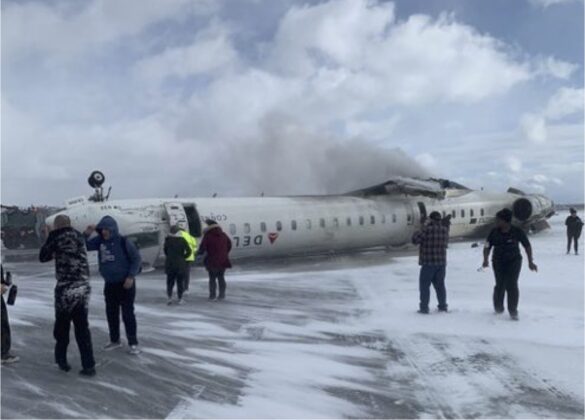 Whoa Delta Air Lines Flight Operated By Endeavor Air Flips Upside Down