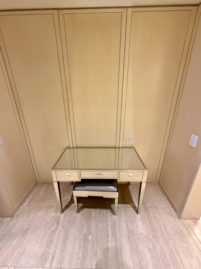 St. Regis Bal Harbour 54