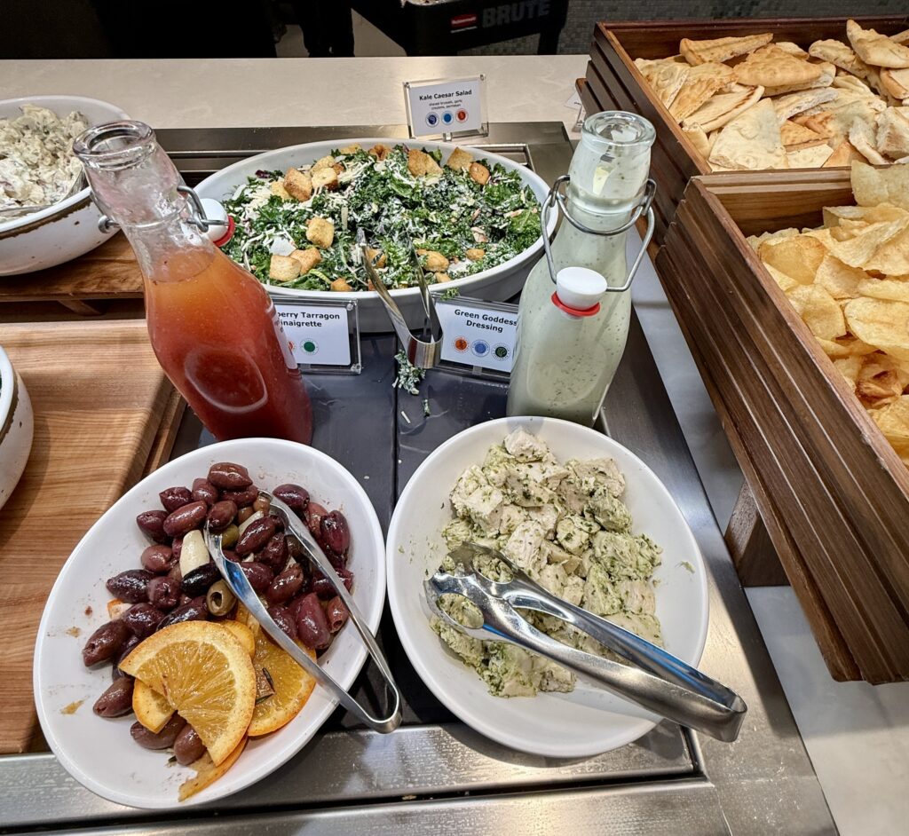 Delta Sky Club ATL D18 34