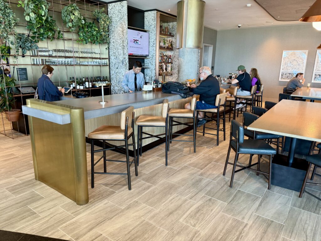 Grand Hyatt SFO 56