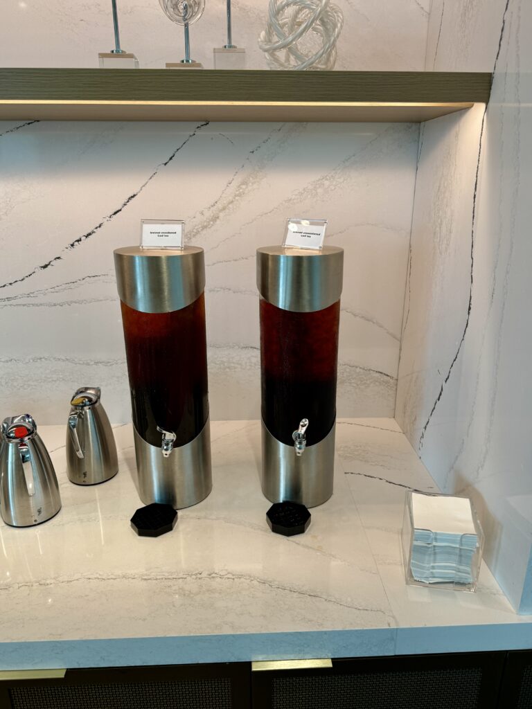 Delta Sky Club CLT 2