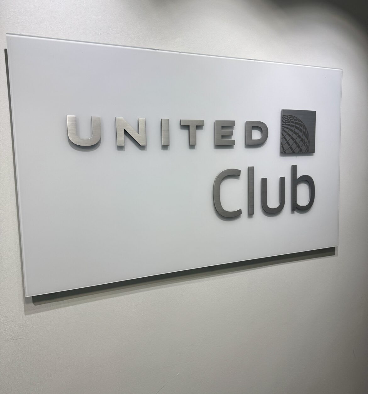 United Club IAH E 3 United Club IAH E 3