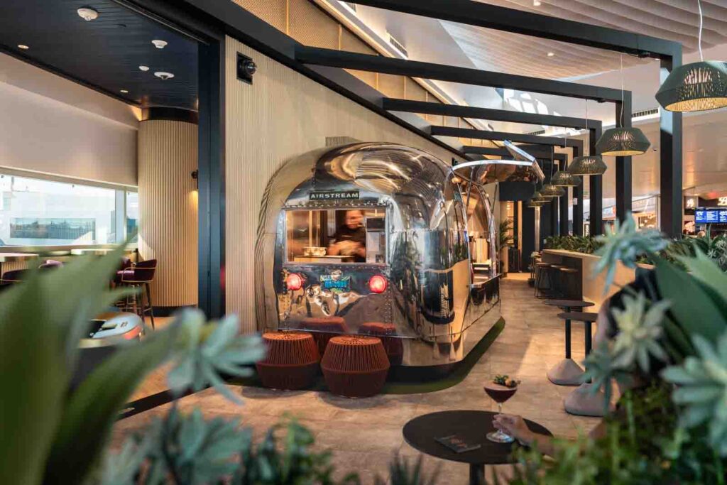 Chase Lounge PHX 2