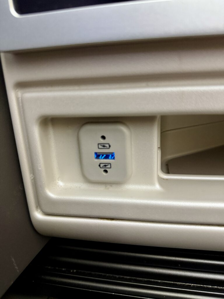 ORD-BRU United 25