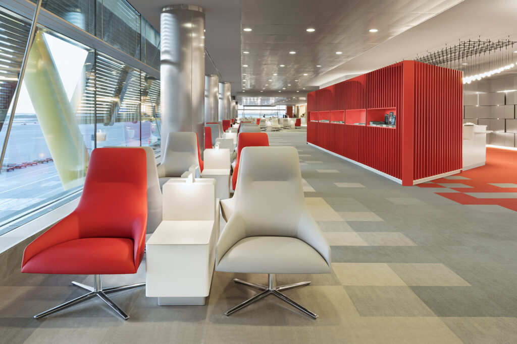 Iberia Lounge