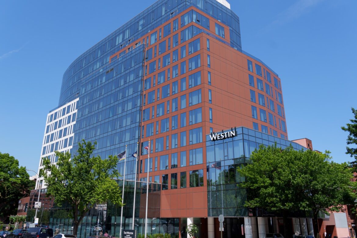 The Westin Flushing LaGuardia Airport