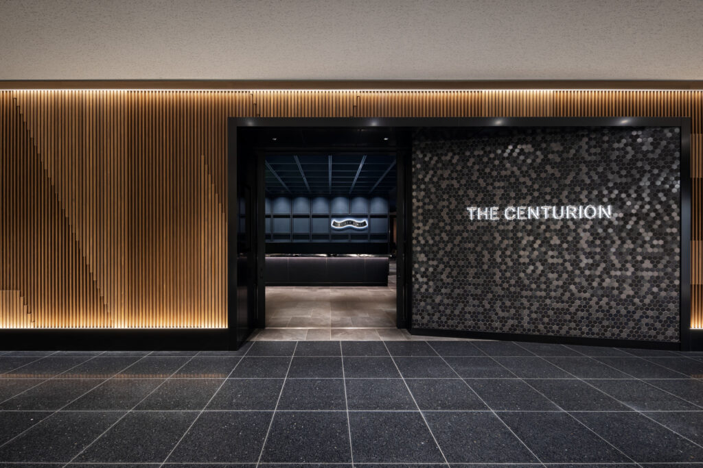 AMEX HND Lounge 4