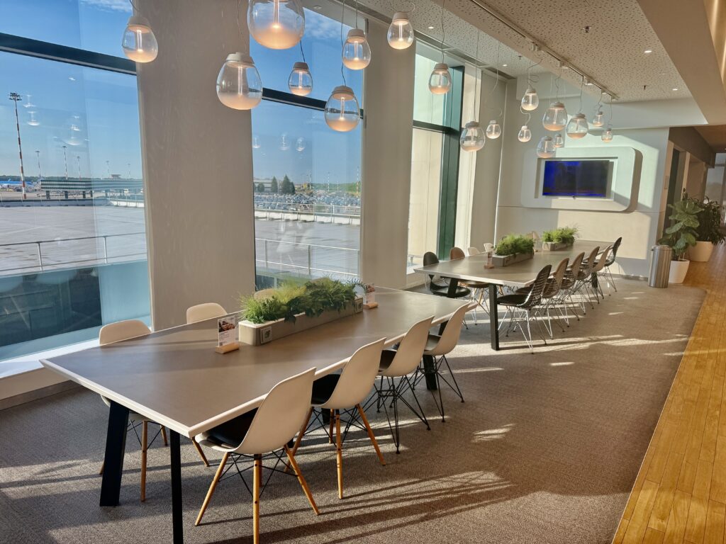 Lufthansa Business Lounge MXP 23