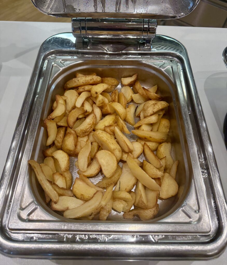 Lufthansa Business Lounge MXP 13