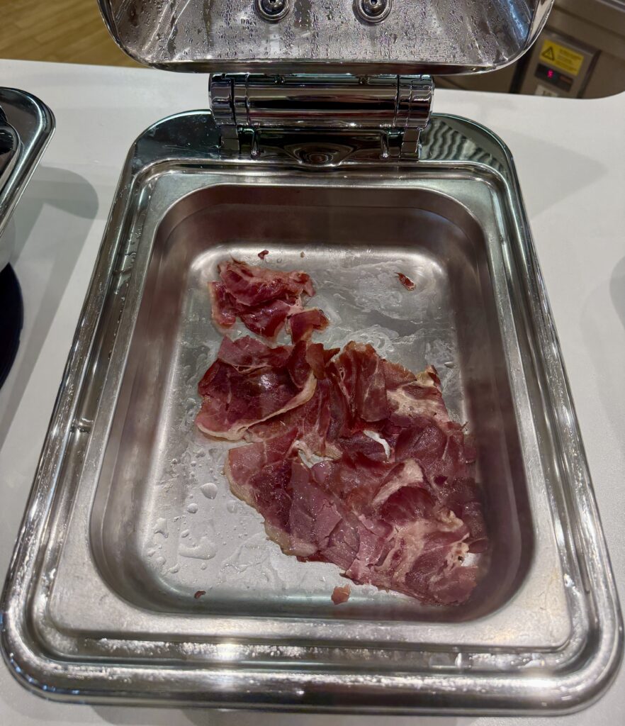 Lufthansa Business Lounge MXP 12