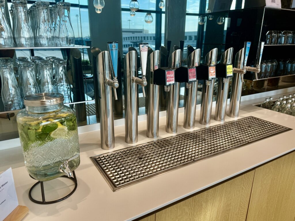 Lufthansa Business Lounge MXP 7