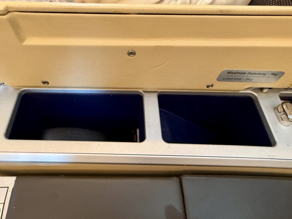 LH MUC-JFK 18