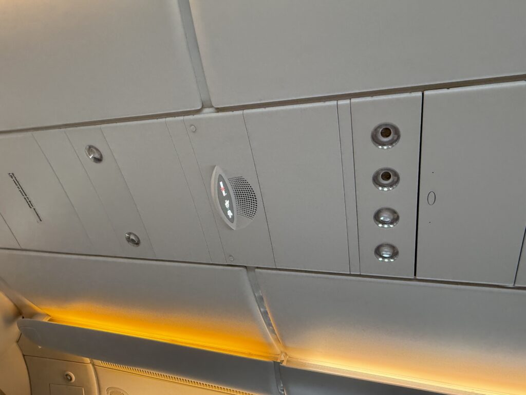 LH MUC-JFK 24