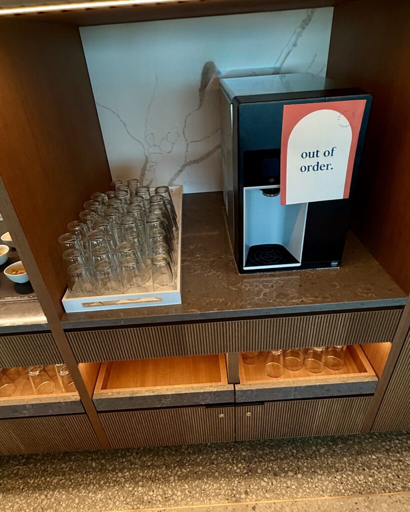 Capital One Lounge JFK 3