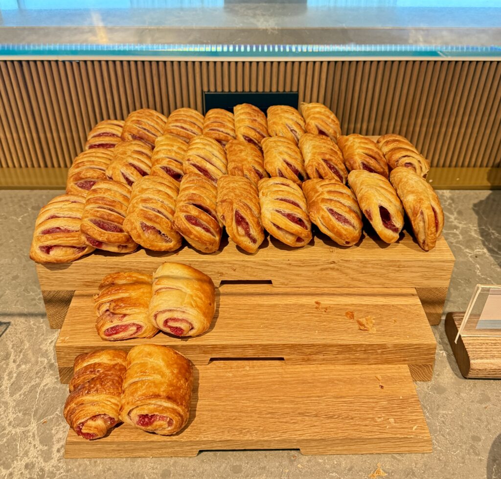 Capital One Lounge JFK 14
