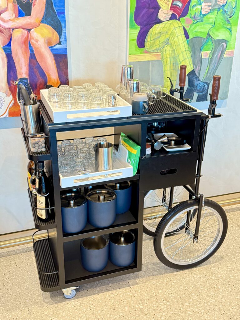 Capital One Lounge JFK 23