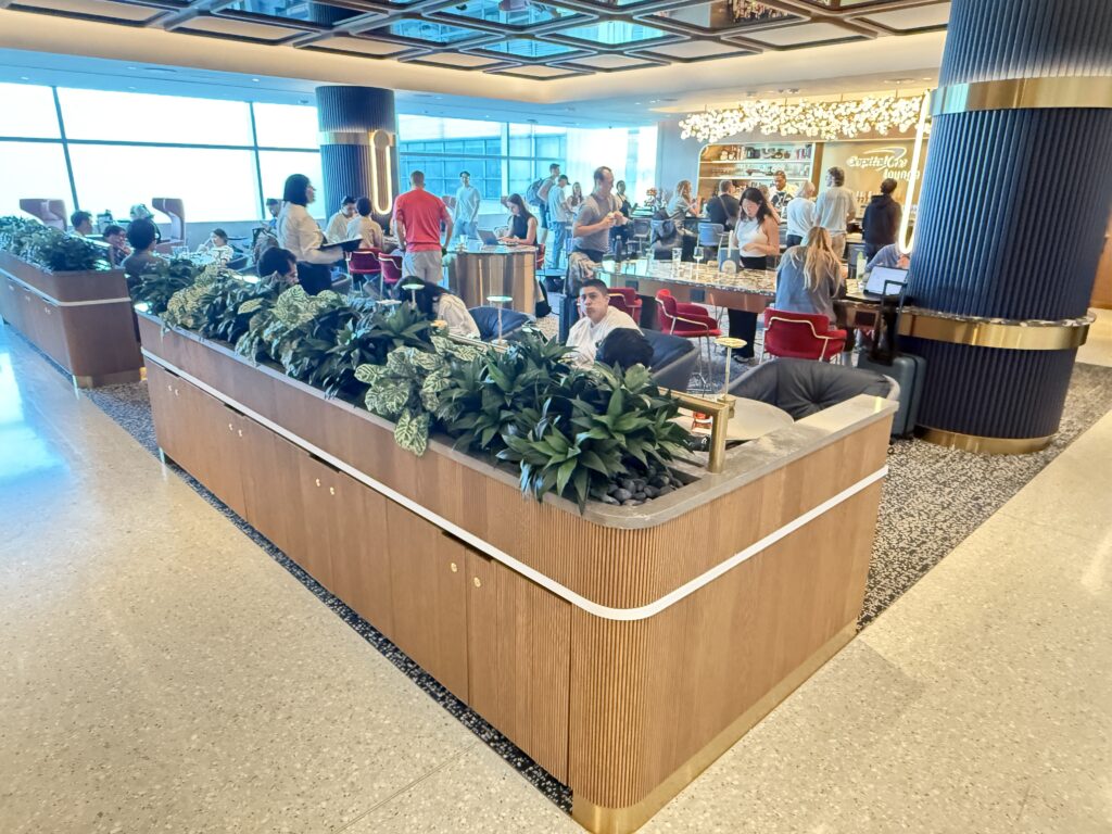 Capital One Lounge JFK 31