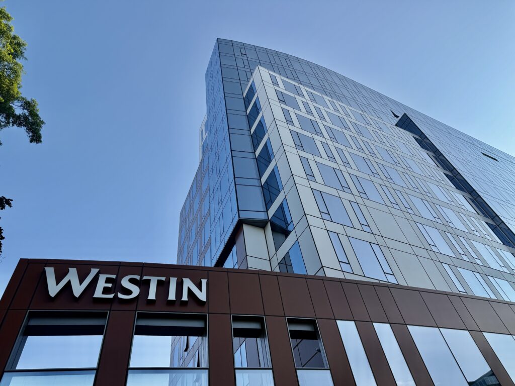 Westin Flushing LaGuardia Airport 41