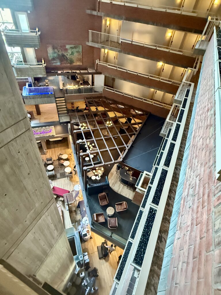 Hyatt Regency Cambridge 10