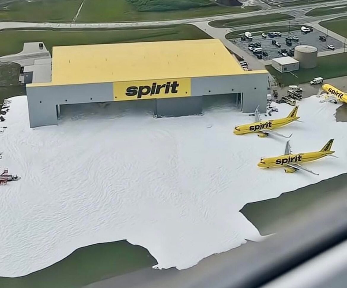 Spirit DTW Hangar Spirit DTW Hangar