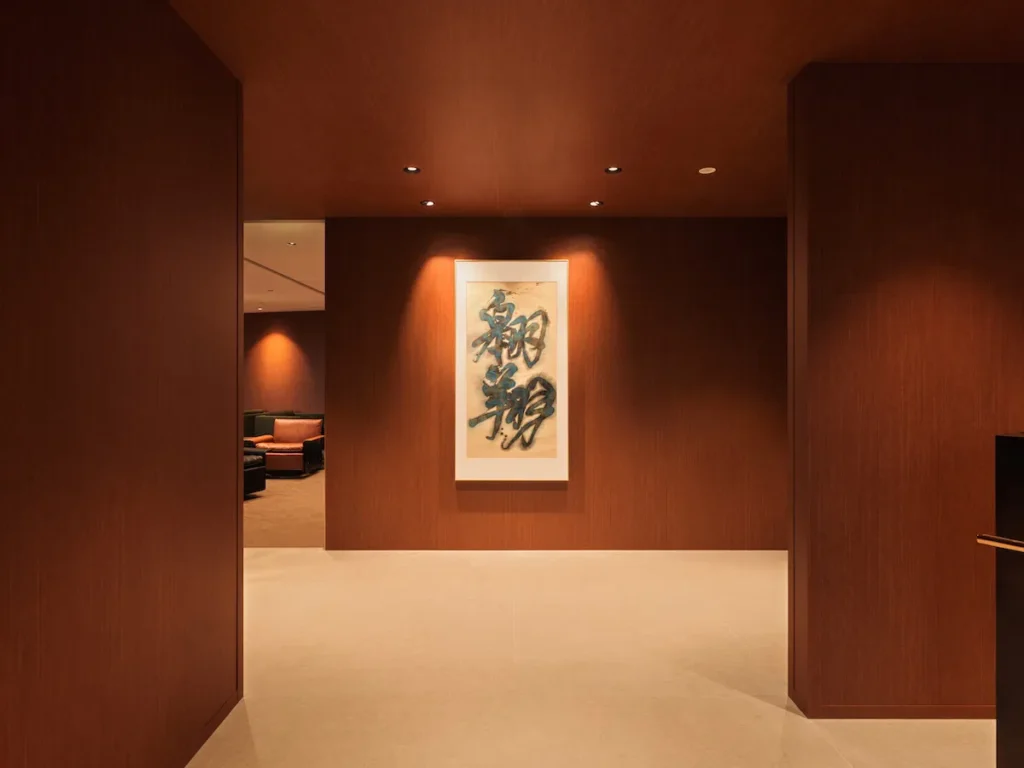 Cathay Pacific Lounge Art