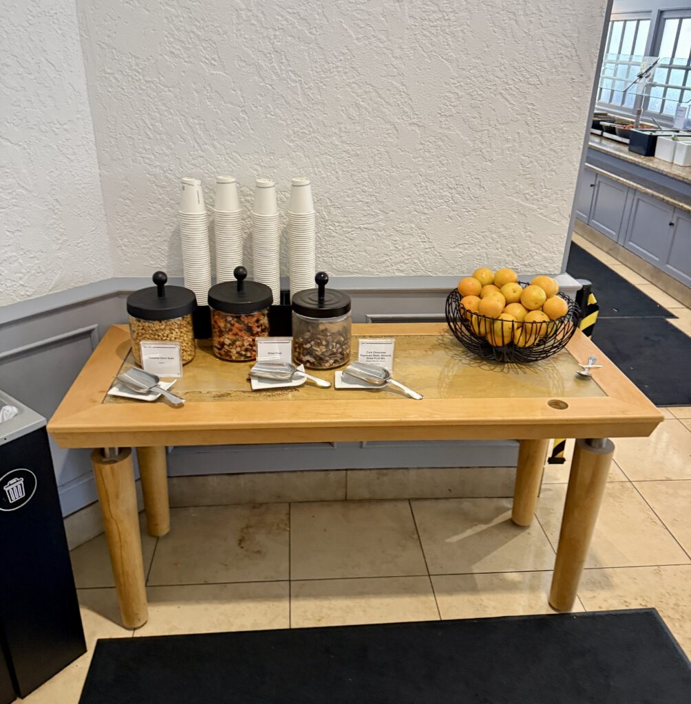 United Club SF F11 26