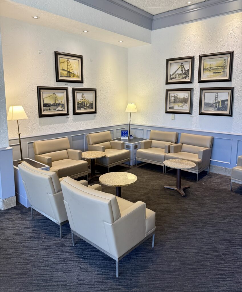 United Club SF F11 35