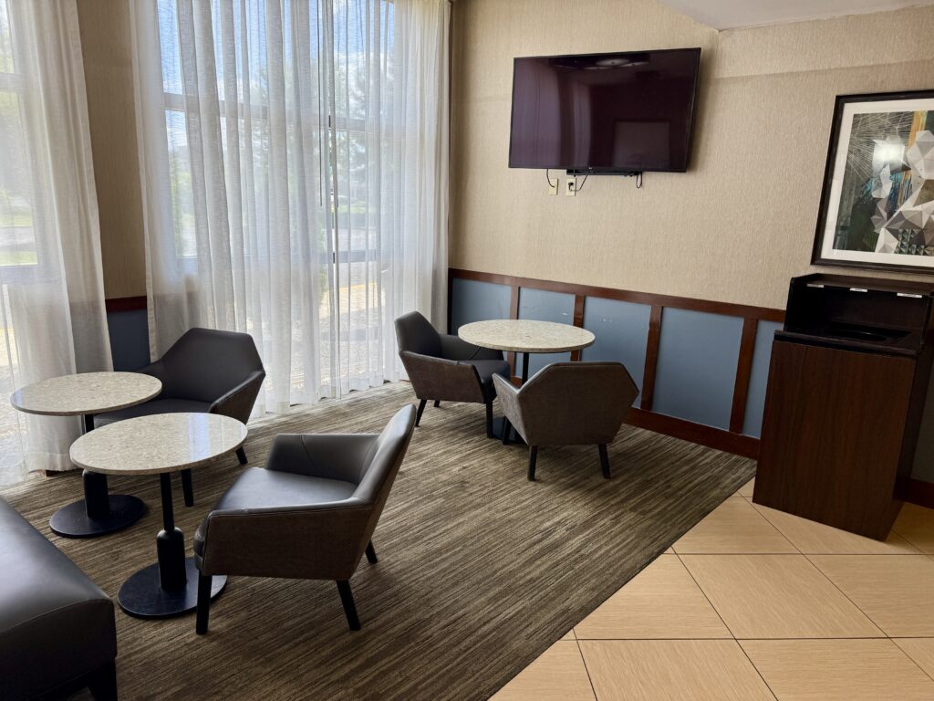 Hyatt Place Blue Ash 4